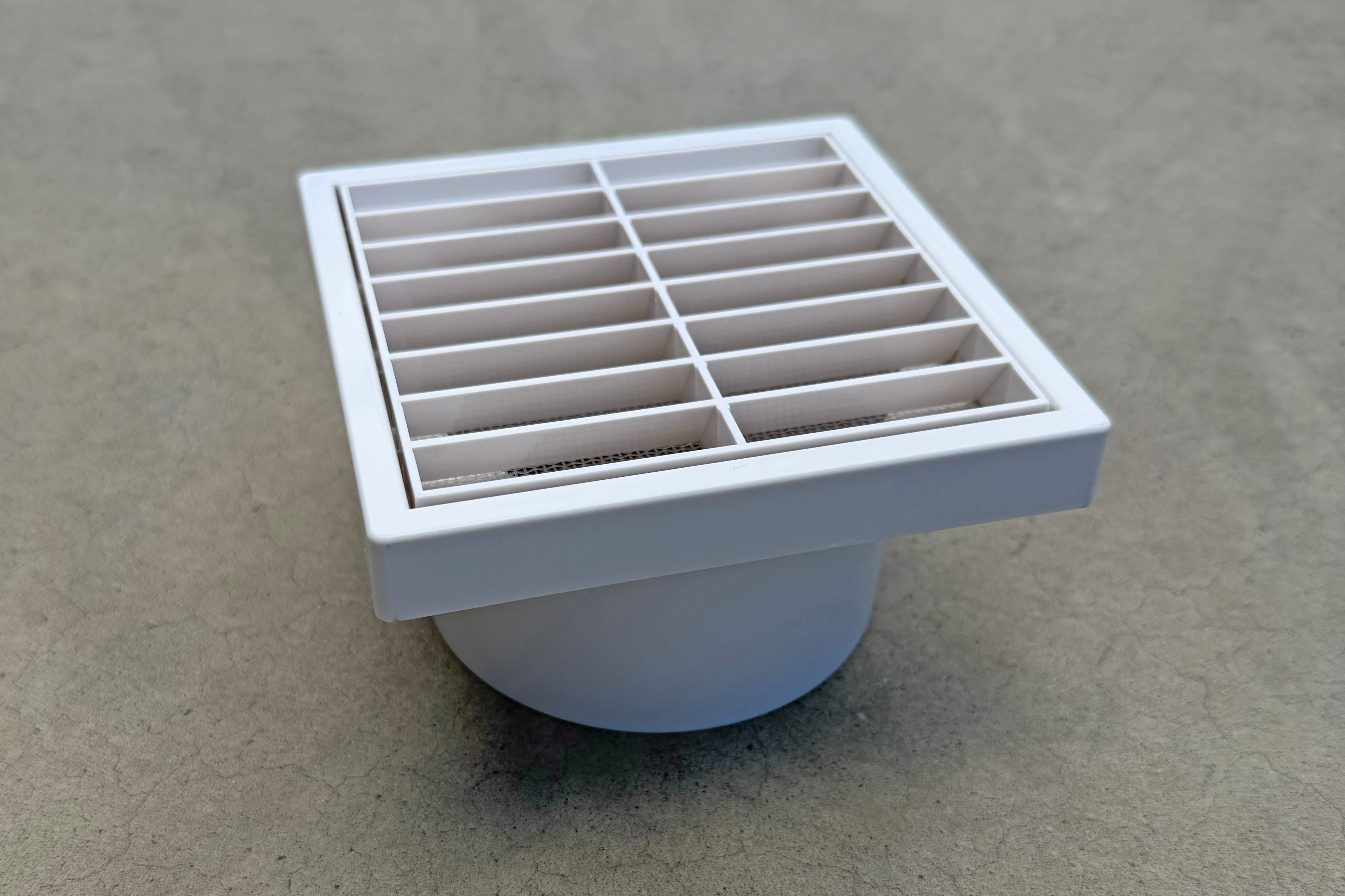 100mm White Plastic Louvre Grille